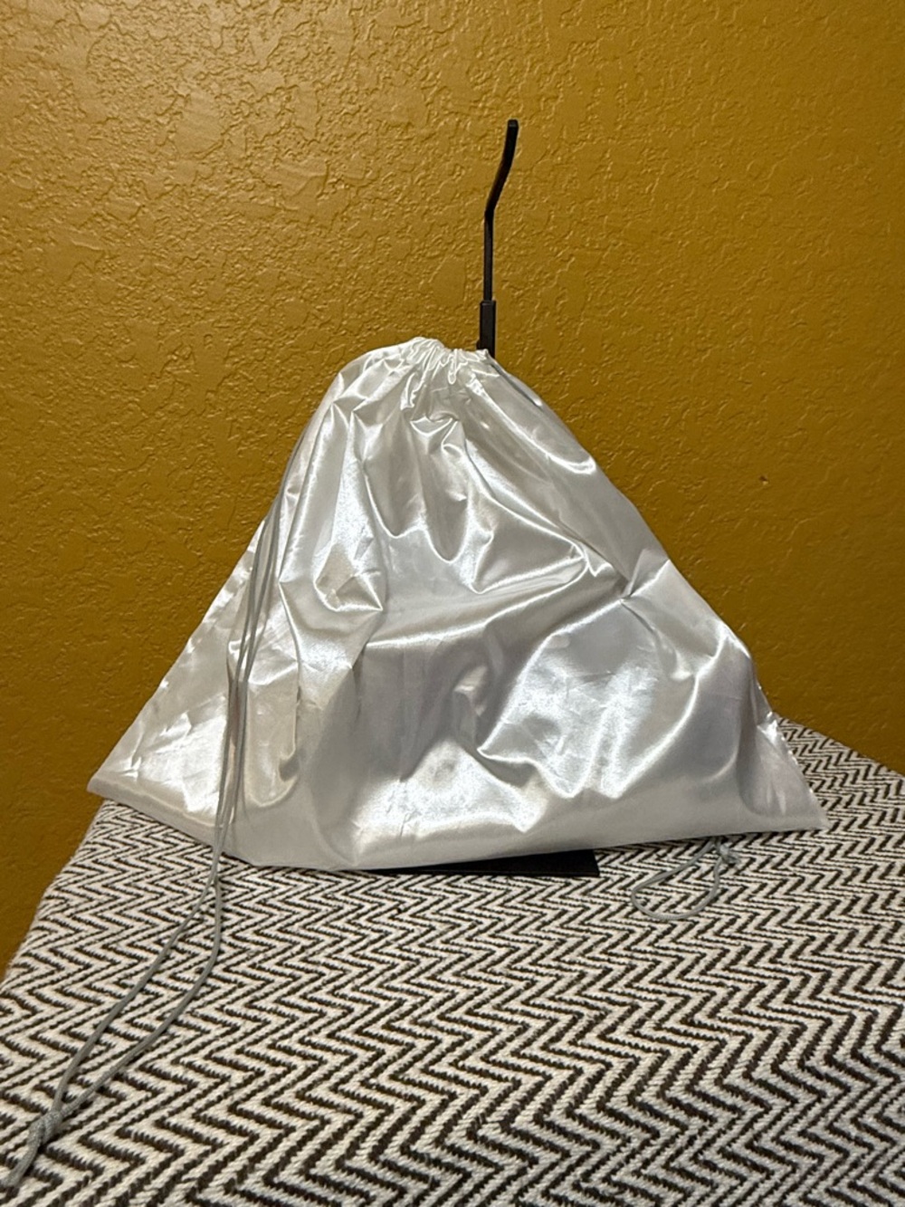 NWT Juicy Couture Miss Independent Denim Shoulder Bag - Picture 10 of 12